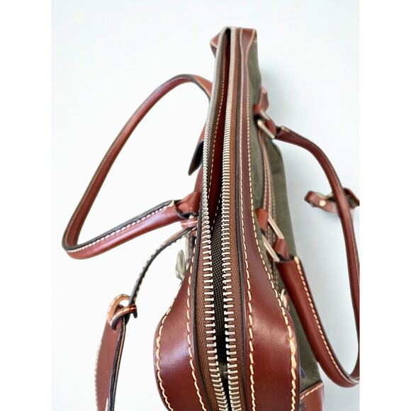 Dooney & Bourke HP65C Double Pocket Tote Hunter NWT Serial K6253580 - Picture 8 of 14